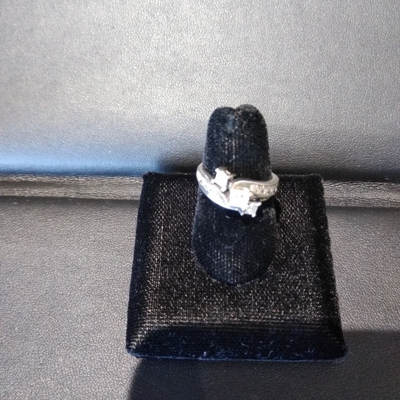 Jewelry - Engagement/wedding set